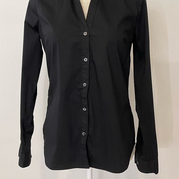 H&M Blouse - Picture 2 of 7